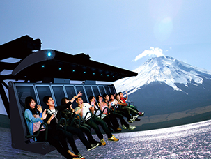富士飛行社に待たずに乗ろう！富士山フライトとぶどう狩りバスツアーのツアー概要写真