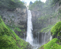 華厳の滝（イメージ）
