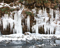 三十槌の氷柱（イメージ）