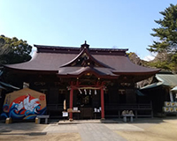 真っ赤に染まるモコモココキアとお寿司食べ放題＆大洗磯前神社参拝ツアーのイメージ1