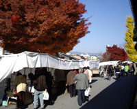 高山の朝市（イメージ）
