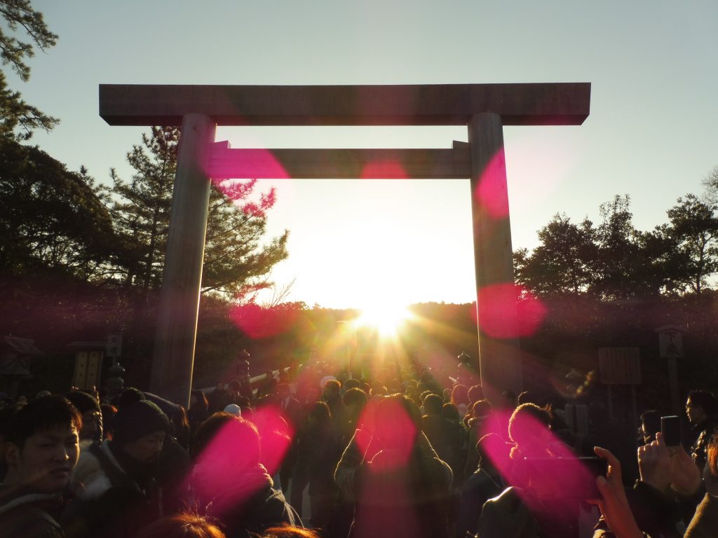 伊勢神宮 お正月初詣 国内の観光名所 観光地 スポット情報 四季の旅シキタビブログ 伊勢神宮 お正月初詣 国内の観光名所 観光地 スポット情報 四季の旅シキタビブログ