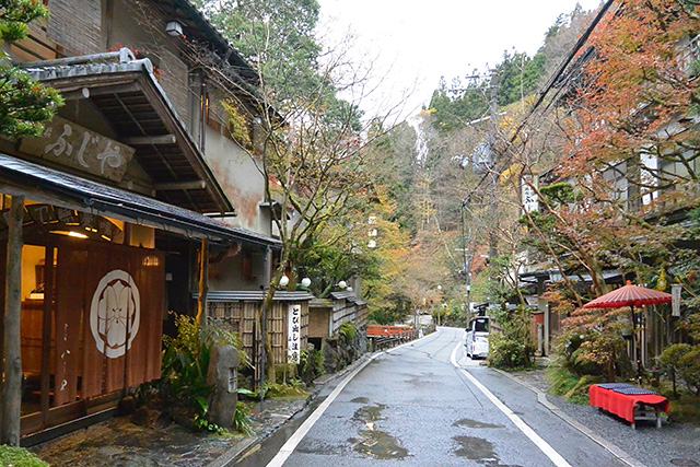 貴船神社・第二鳥居近辺