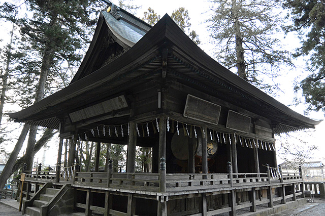 上社・本宮「神楽殿」