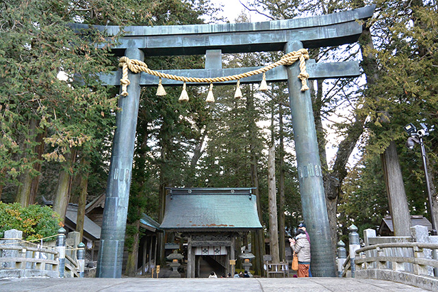 上社・本宮の東参道の鳥居