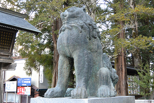 上社・本宮の狛犬