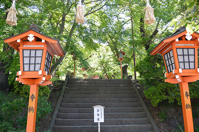 新倉富士浅間神社・表参道