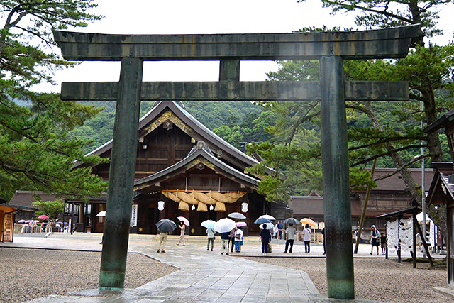 出雲大社・第四の銅鳥居