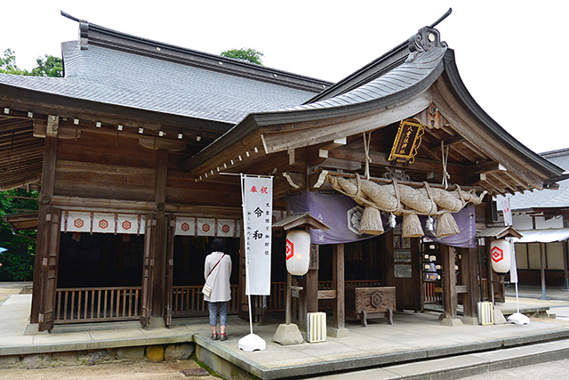 八重垣神社の拝殿