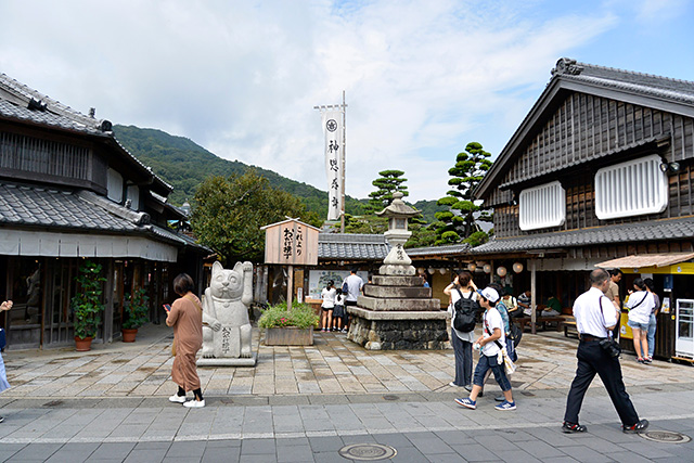 おかげ横丁・入り口