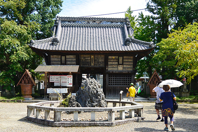 笠間稲荷神社・東門