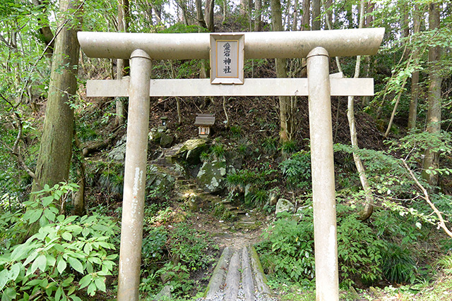 御岩神社内の愛宕神社