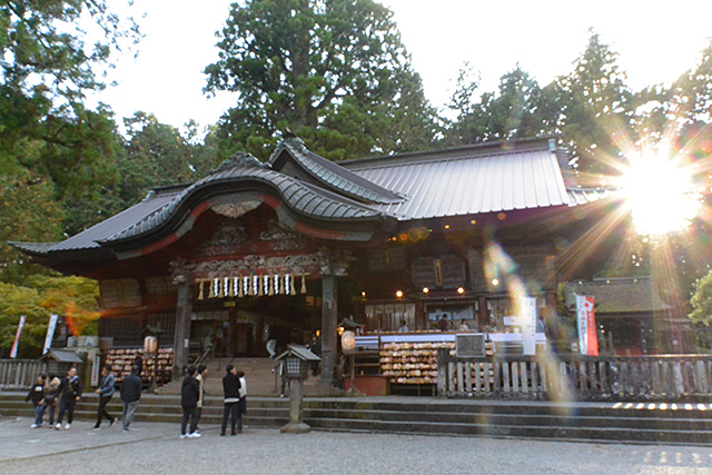 北口本宮冨士浅間神社の拝殿