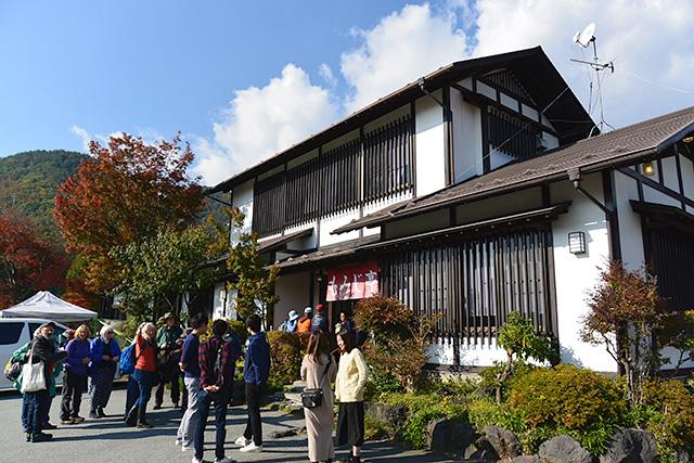 河口湖・もみじ回廊「もみじ亭」