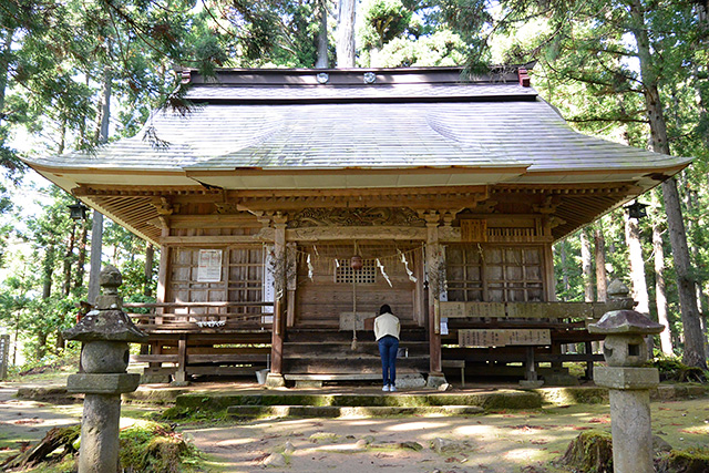 高倉神社・拝殿