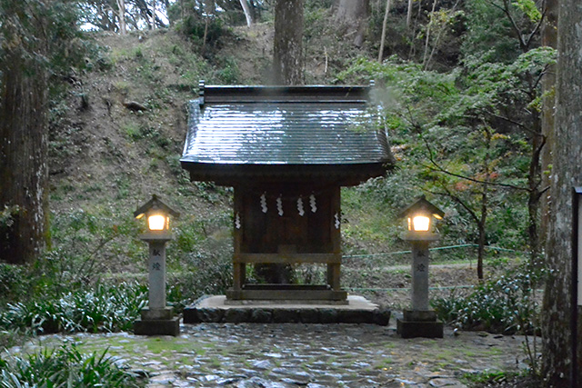 小國神社・鉾執社