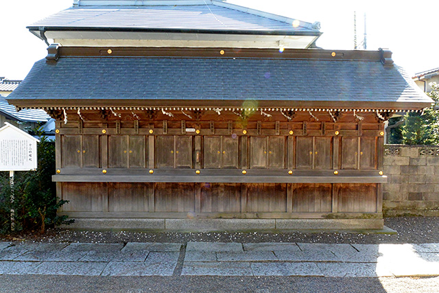 健田須賀神社・十二社