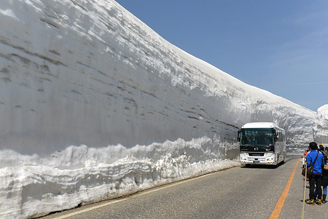 雪の大谷