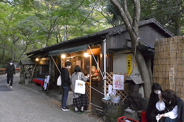 伊香保神社から河鹿橋へ