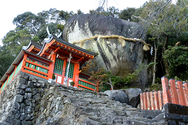 これぞ神倉神社のゴトビキ岩！