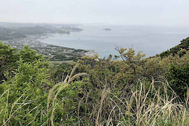 鋸山日本寺・地獄のぞき