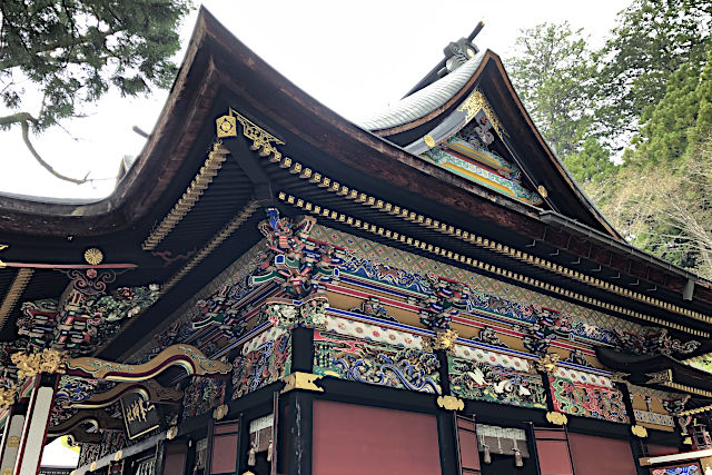 三峯神社・拝殿