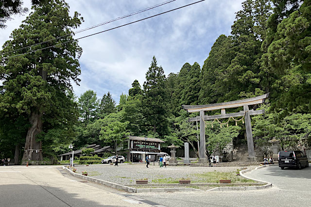 戸隠神社・中社
