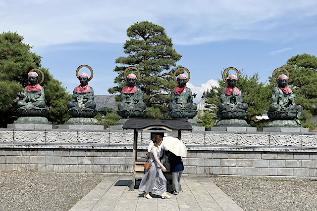 六地蔵