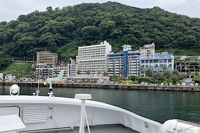 熱海港へ到着