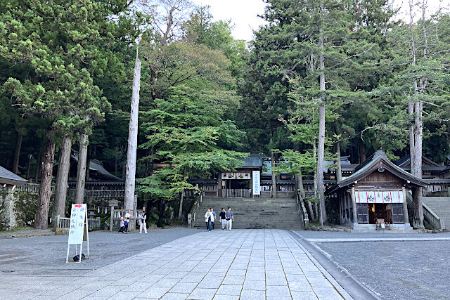 上社・本宮
