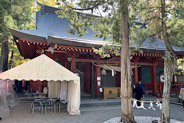 生島足島神社・御本社