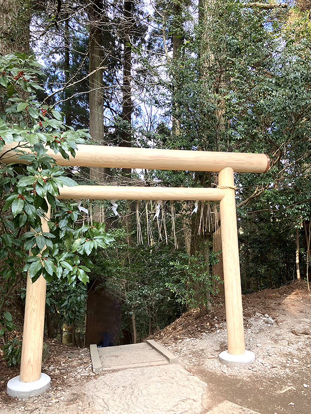 龍神の池（東水神宮）へ