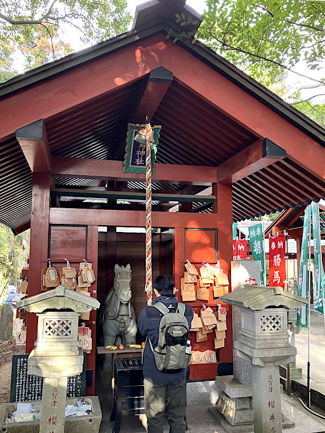 勝馬神社