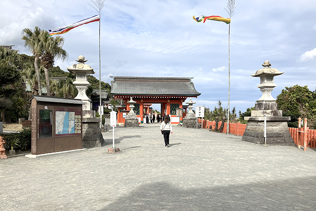 鵜戸神宮・神門