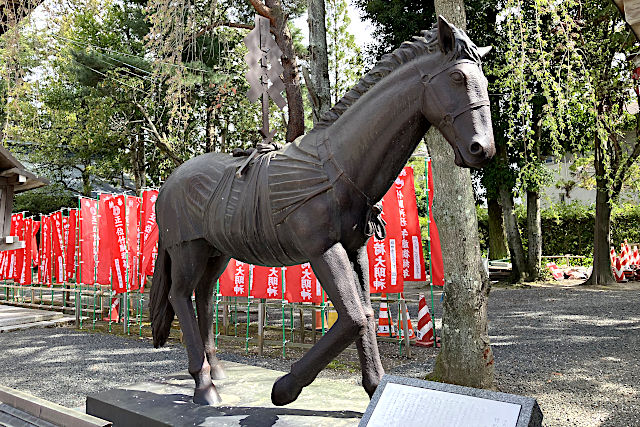 竹駒神社の御神馬像