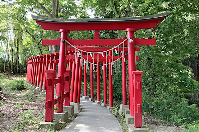 伊佐須美神社・鳥居群