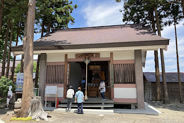 弘安寺中田観音・弁天堂