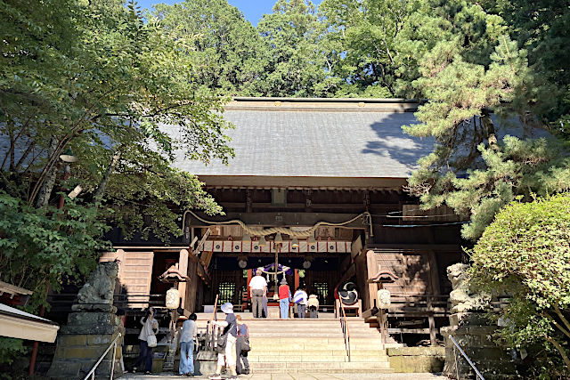 河口浅間神社の拝殿