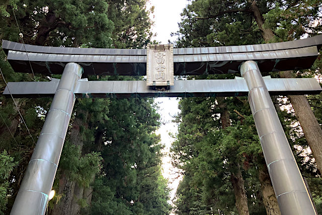 北口本宮冨士浅間神社・一の鳥居