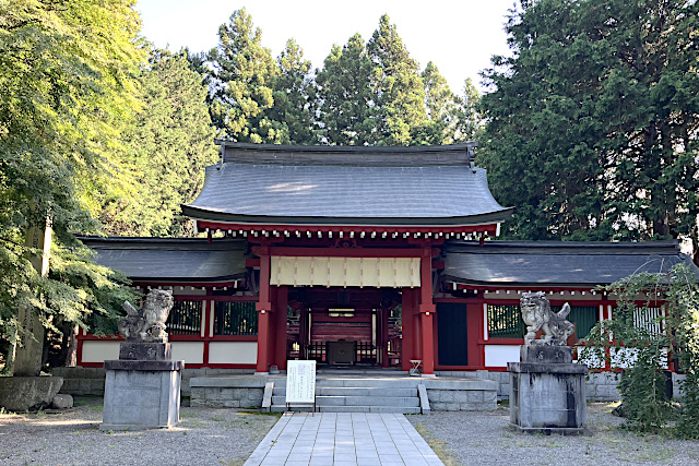 冨士御室浅間神社・本宮