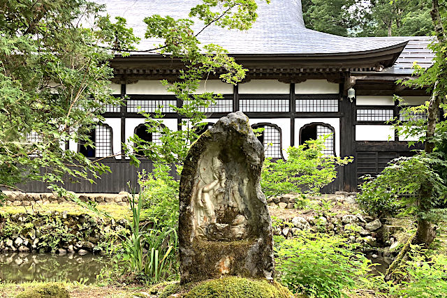 六臂の如意輪観音像
