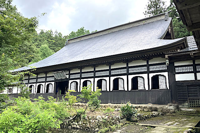 雲洞庵の本堂