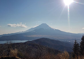 石割山ハイキングツアー