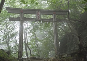 三峯神社の奥宮参拝