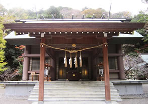 安房神社＆鶴谷八幡宮参拝ツアー