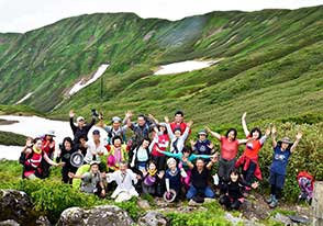 東の出羽三山参り