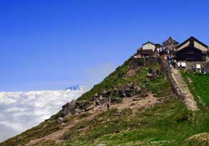 出羽三山三神社登拝　宿坊泊　羽黒山口登山