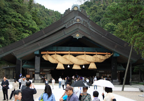 出雲大社縁結大祭バスツアー