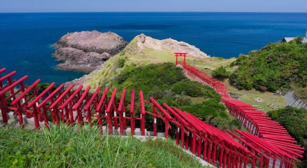 元乃隅稲成神社を含む山陰パワースポット巡りツアーの画像