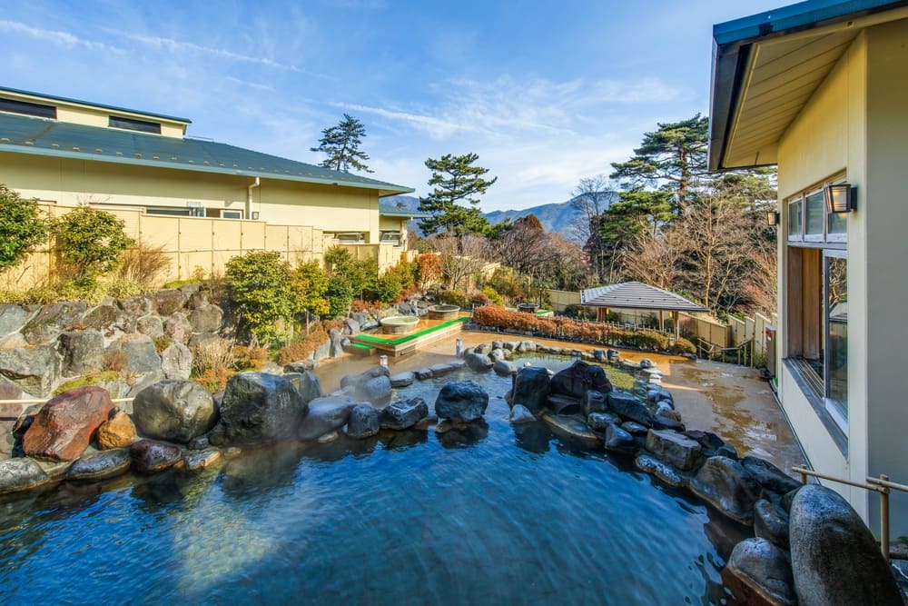 県名・観光名所・ツアーいずれかが入ります